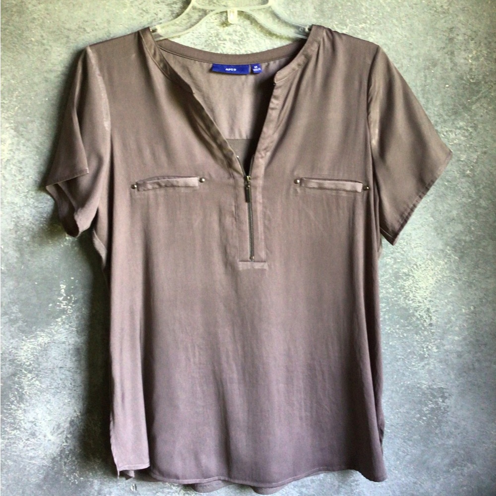Elegant Gray Women's Top